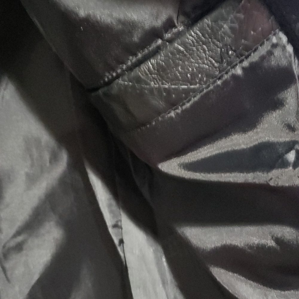 Jacket - Picture 3 of 6